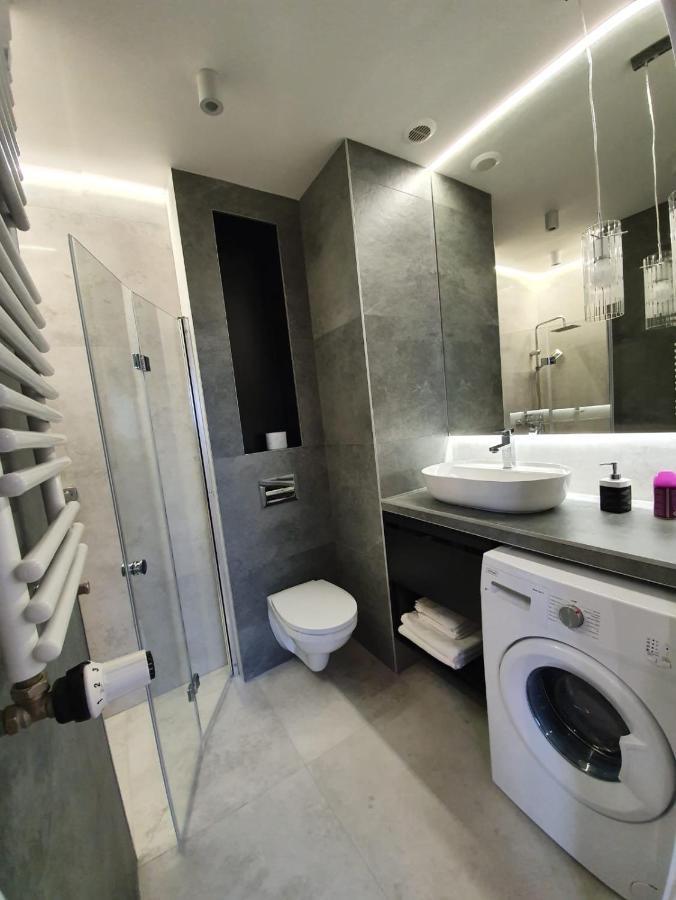 Nowe Apartamenty Ilawa Odnowiciela Z Klimatyzacja Екстериор снимка