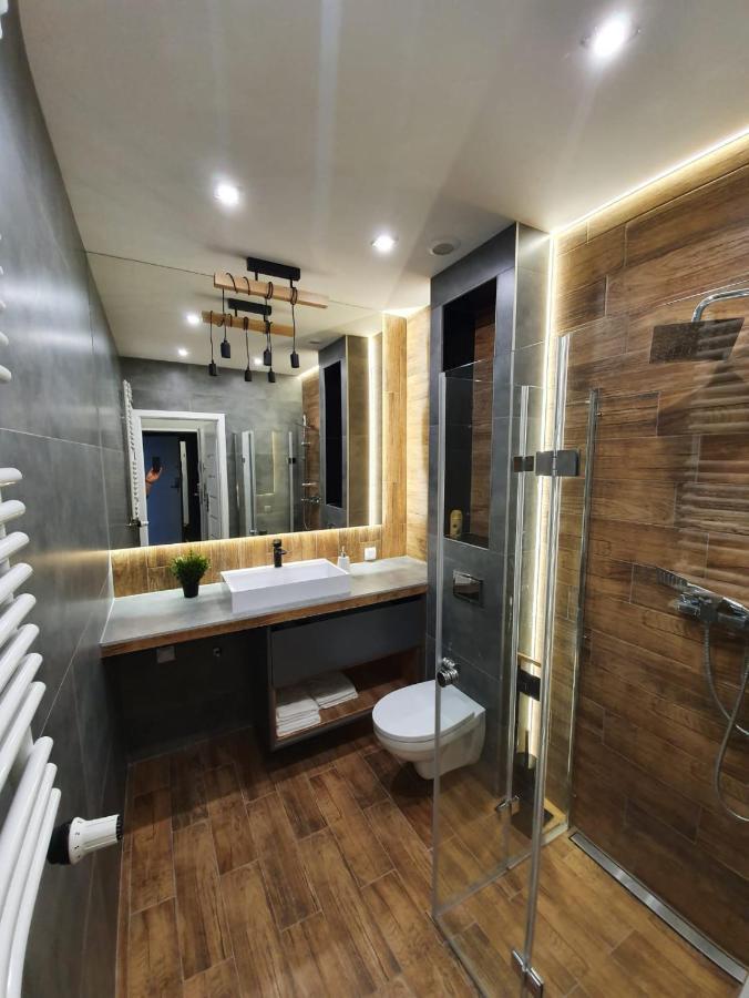Nowe Apartamenty Ilawa Odnowiciela Z Klimatyzacja Екстериор снимка