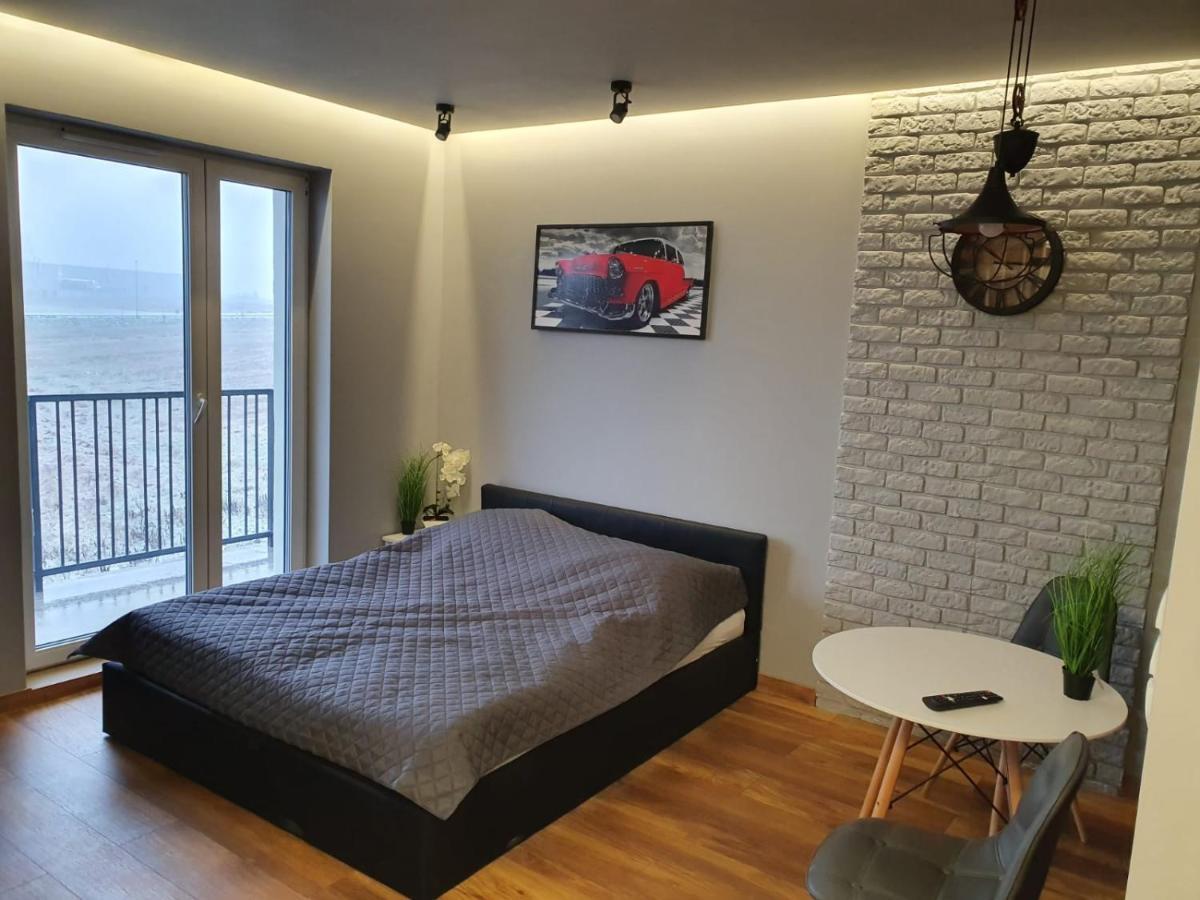 Nowe Apartamenty Ilawa Odnowiciela Z Klimatyzacja Екстериор снимка